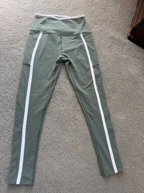 Beyond Yoga Olive Green Leggings with White piping